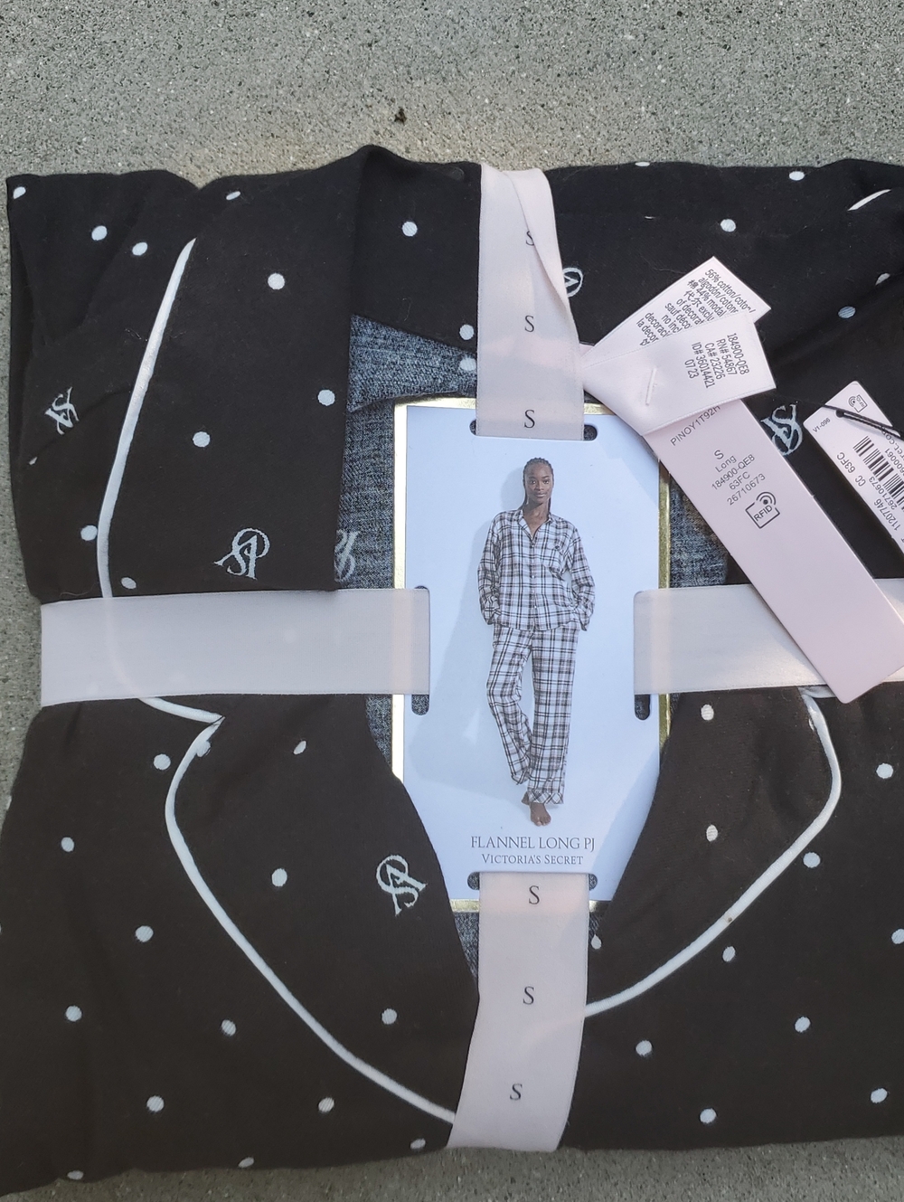 Victoria's Secret Black Polka Dot Flannel Long PJ Set - S New Perfect As A Gift